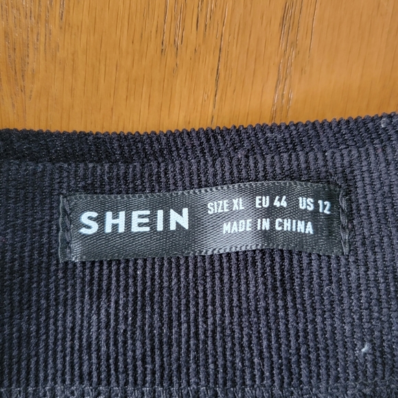 Shein XL Romper - Picture 3 of 9